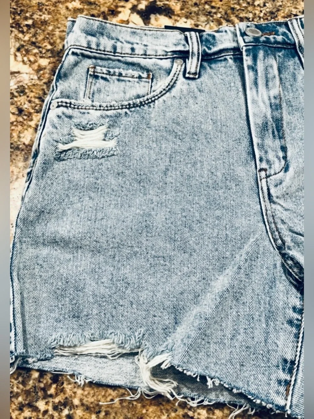 NWT Blank NYC Distressed High Rise Mom Shorts